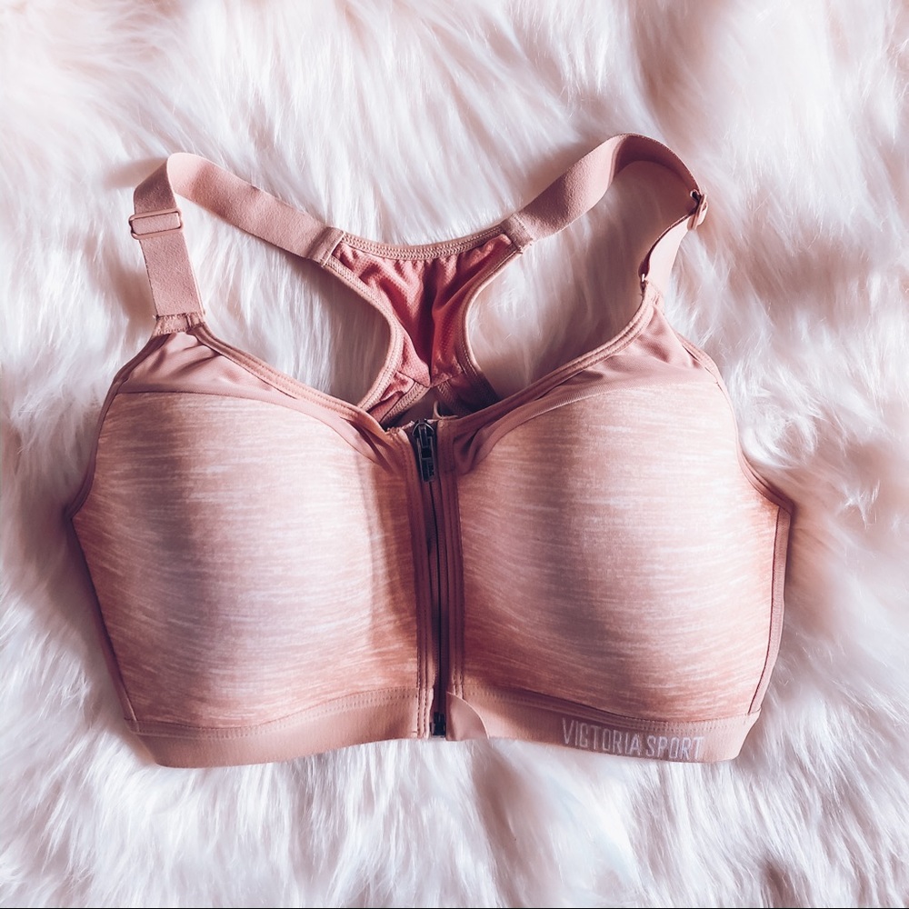 Victoria Secret’s Sports bra